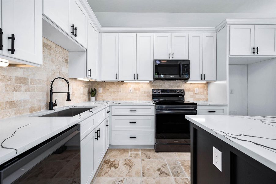 Furnished interior view inside a new home in , Needville (Image 14).