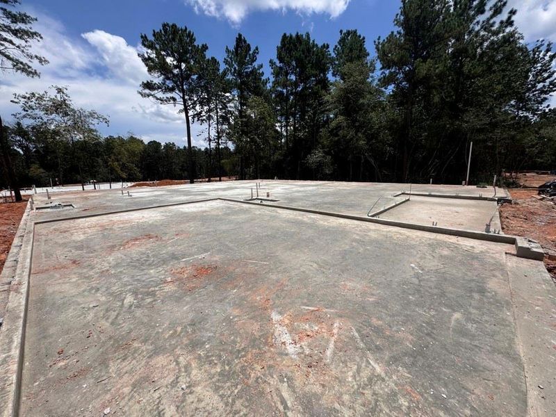 Every foundation at DWH is engineered and it’s inspected three times! We do not do “batch” testing. Rest easy knowing your foundation comes with a 10 year warranty. Every foundation at DWH is engineered and it’s inspected three times! We do not do “batch” testing. Rest easy knowing your foundation comes with a 10 year warranty.