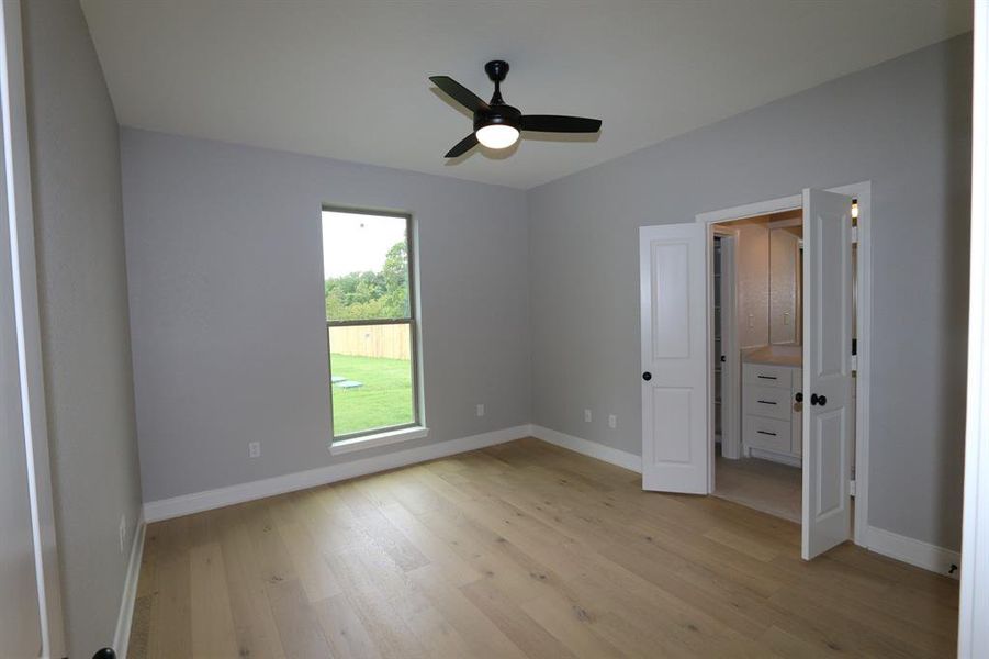 Spacious, unfurnished interior of a new home in , Tyler (Image 23).