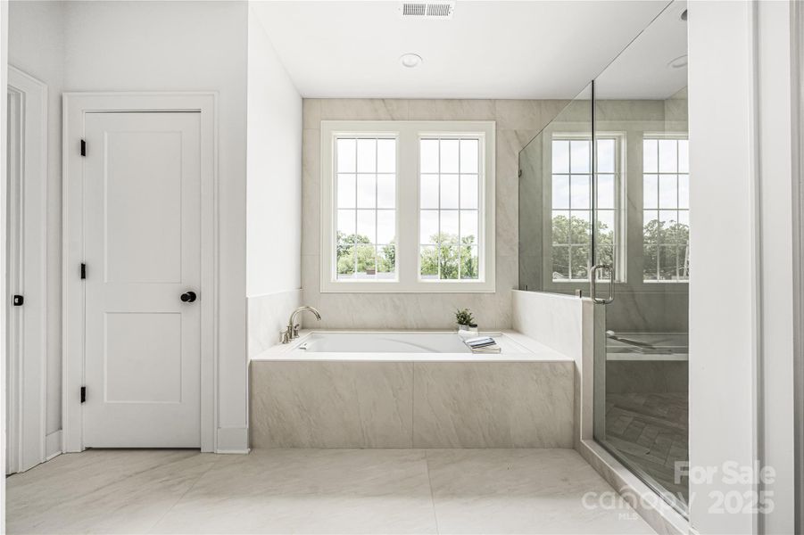 Image 42 of a home in .