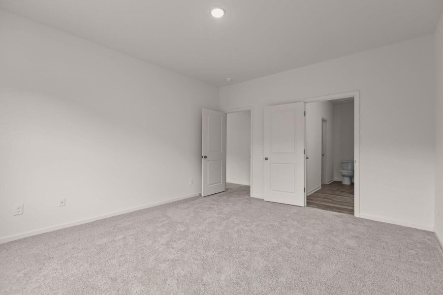 Representative unfurnished interior of a home built from the Hubble by Starlight Homes in Andalusia, Loris (Image 25).