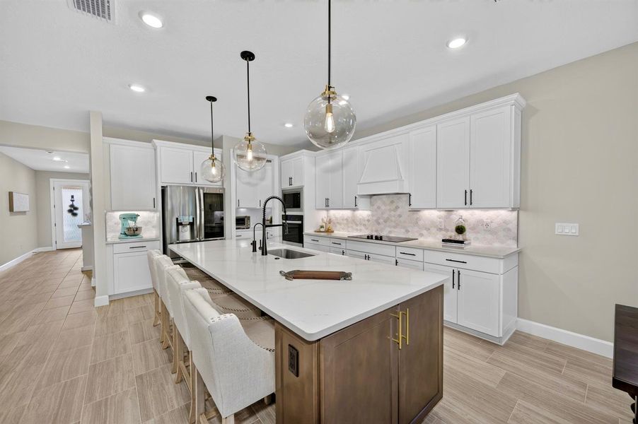 3862 253 Kitchen Pantry 1jpg 3862 253 Kitchen Pantry 1jpg