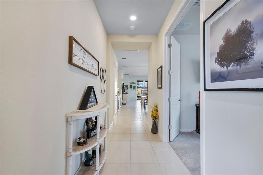 Furnished interior view inside a new home in Del Webb Oasis, Winter Garden (Image 26).