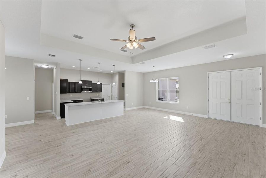 Spacious, unfurnished interior of a new home in , Citrus Springs (Image 48).