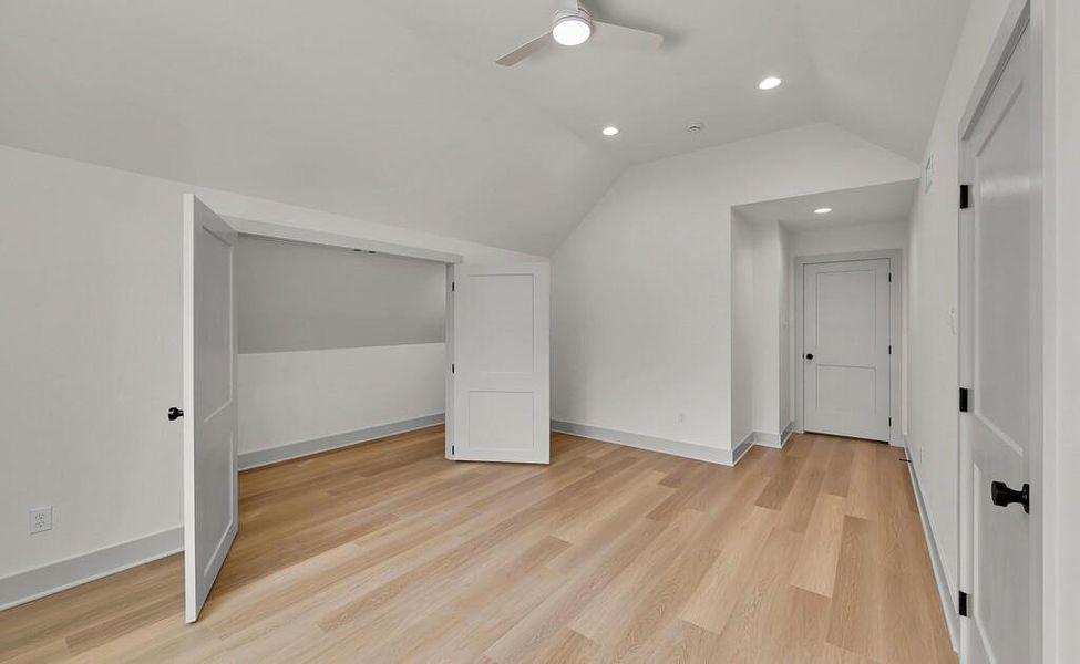 Spacious, unfurnished interior of a new home in , Waco (Image 37). Spacious, unfurnished interior of a new home in , Waco (Image 37).