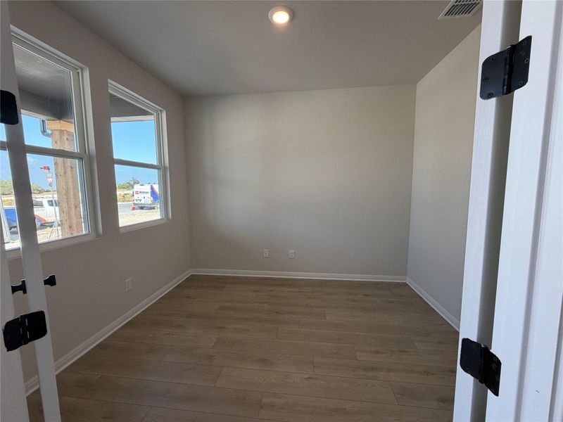 Spacious, unfurnished interior of a new home in Cannon Ranch 45s, Dripping Springs (Image 21). Spacious, unfurnished interior of a new home in Cannon Ranch 45s, Dripping Springs (Image 21).