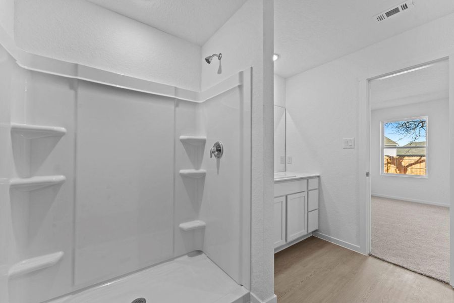 Furnished interior view inside a new home in Friendship Oaks, Fredericksburg (Image 7).