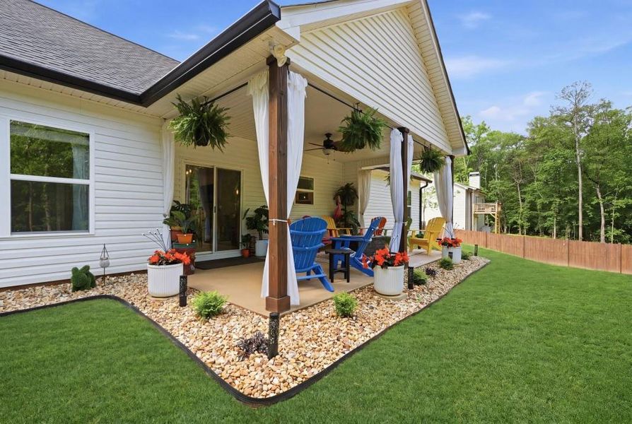 Exterior details and patio area of a home in , Demorest (Image 25).