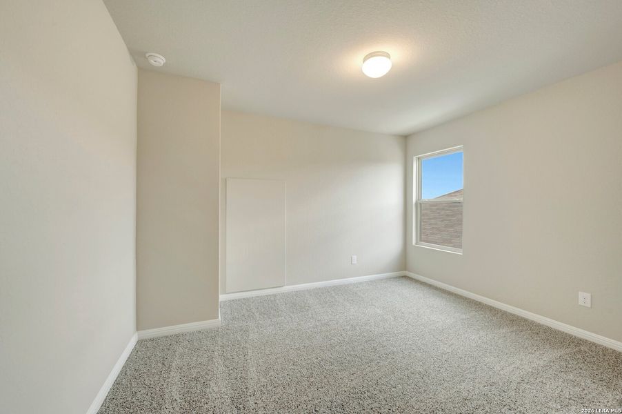 Spacious, unfurnished interior of a new home in Mesquite Ridge, San Antonio (Image 18). Spacious, unfurnished interior of a new home in Mesquite Ridge, San Antonio (Image 18).