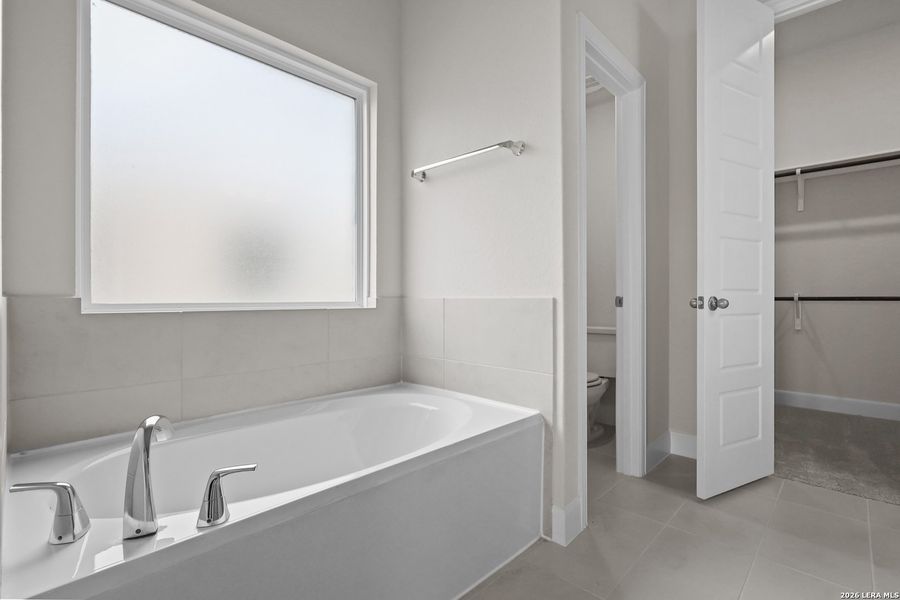 Furnished interior view inside a new home in Veramendi, New Braunfels (Image 9).