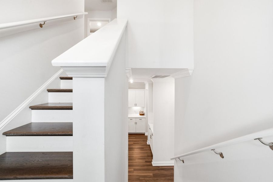 Spacious, unfurnished interior of a new home in Six Oaks, Summerville (Image 23).