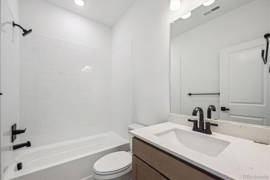 Furnished interior view inside a new home in Kitchel Lake, Timnath (Image 15). Furnished interior view inside a new home in Kitchel Lake, Timnath (Image 15).