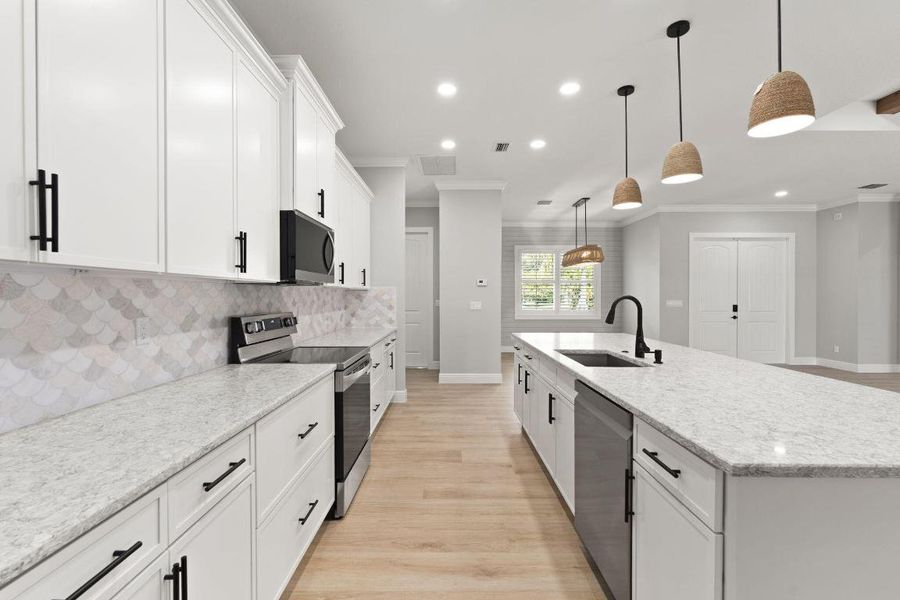 14-web-or-mls-DSC02862 14-web-or-mls-DSC02862