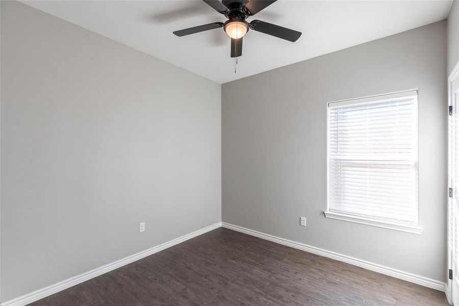 Spacious, unfurnished interior of a new home in , Abilene (Image 24).
