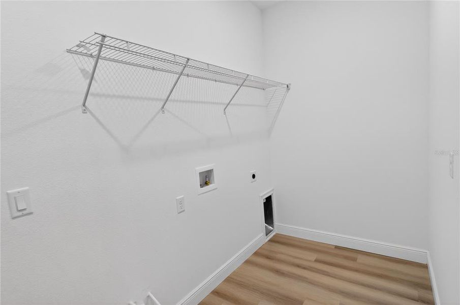 Spacious, unfurnished interior of a new home in , Ocala (Image 26).