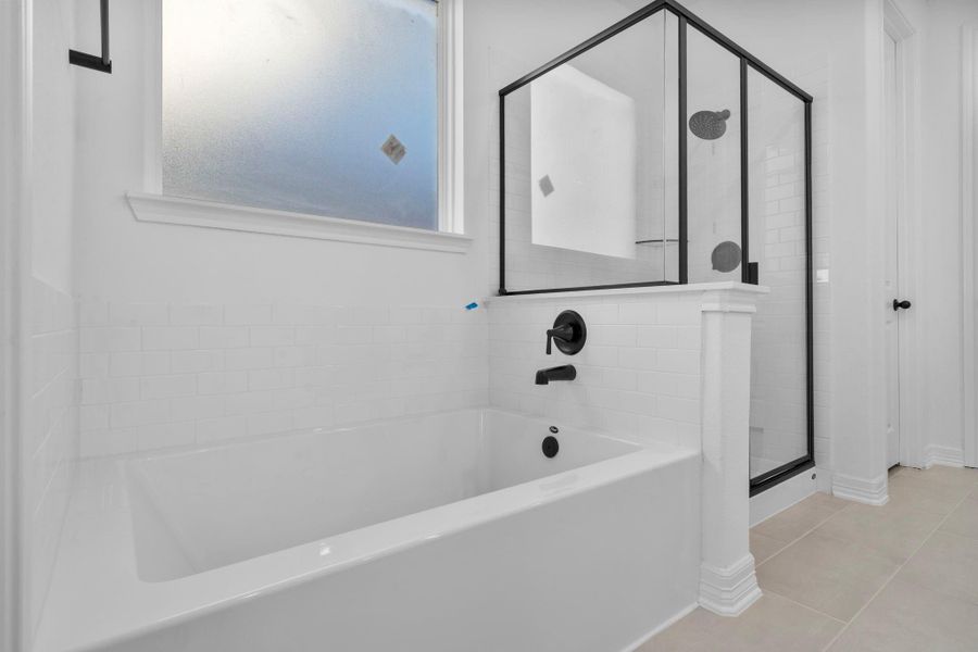 Note: Sample product photo. Actual exterior and interior selections may vary by homesite. Photo may be virtually staged