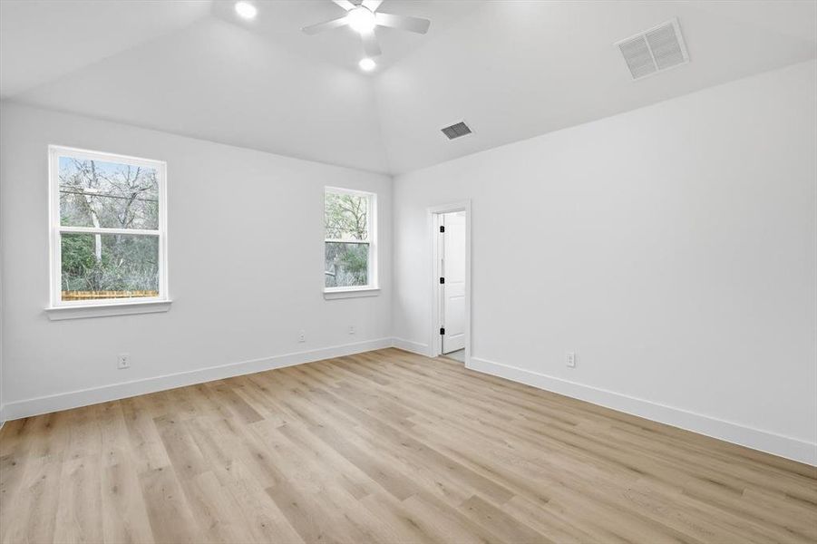 Spacious, unfurnished interior of a new home in , Fort Worth (Image 15). Spacious, unfurnished interior of a new home in , Fort Worth (Image 15).