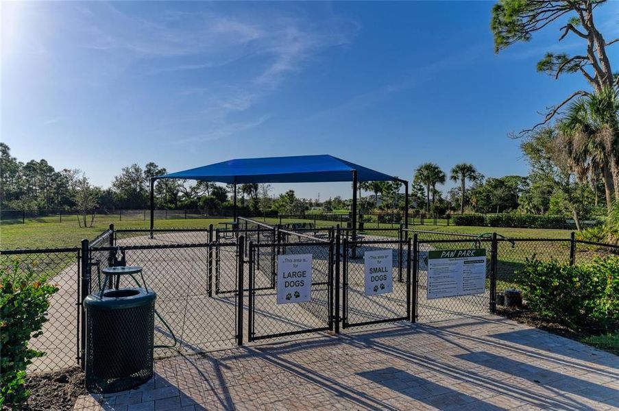 Community amenities in , Englewood (Image 69). Community amenities in , Englewood (Image 69).