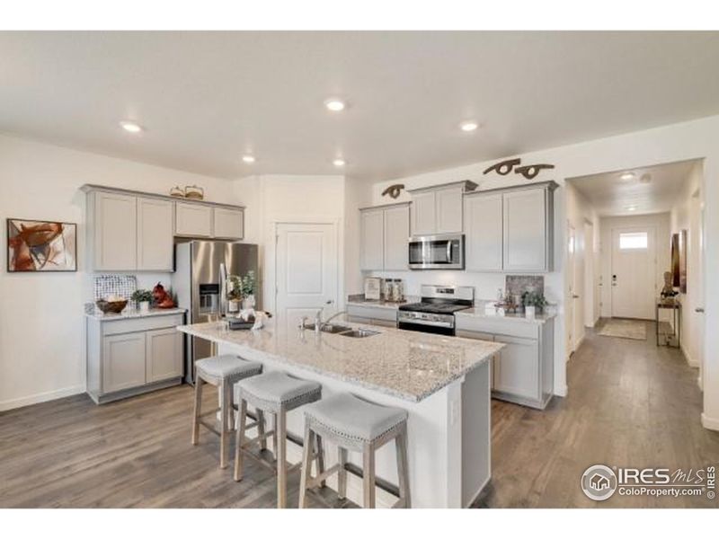 Furnished interior view inside a new home in Vantage, Berthoud (Image 3).