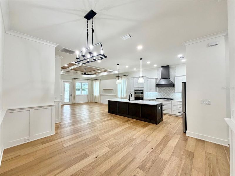 Spacious, unfurnished interior of a new home in , Gainesville (Image 27).