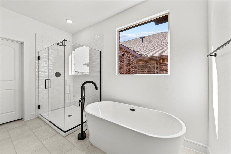 Furnished interior view inside a new home in Creekshaw, Royse City (Image 20). Furnished interior view inside a new home in Creekshaw, Royse City (Image 20).