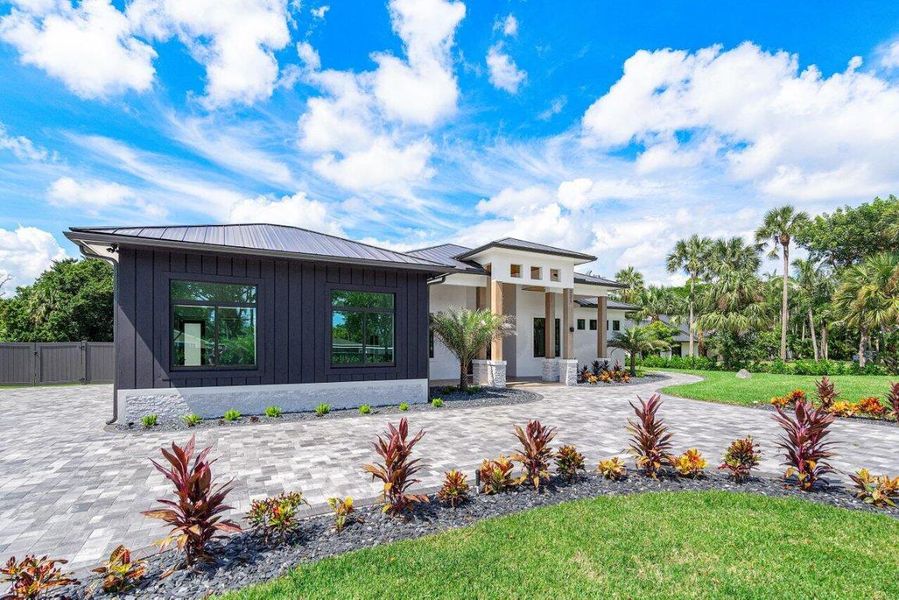 004-221MilestoneWay-WestPalmBeach-FL-334 004-221MilestoneWay-WestPalmBeach-FL-334