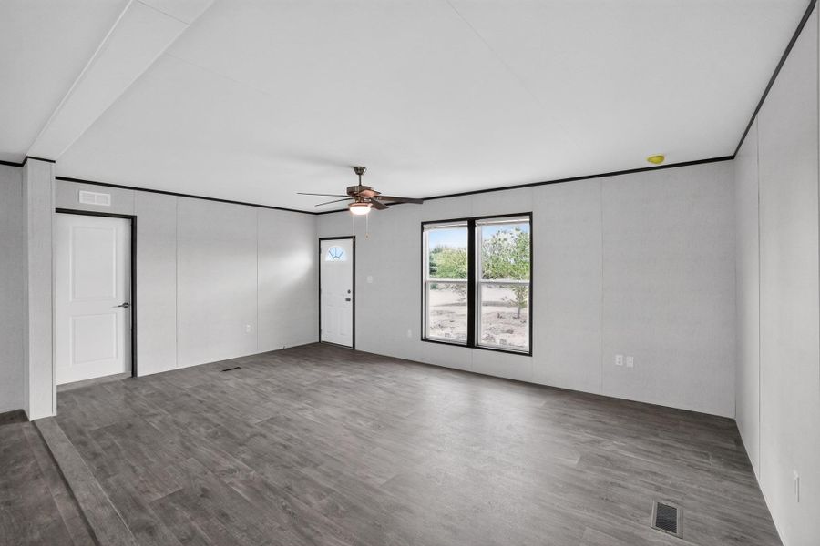 Spacious, unfurnished interior of a new home in , Lockhart (Image 18).