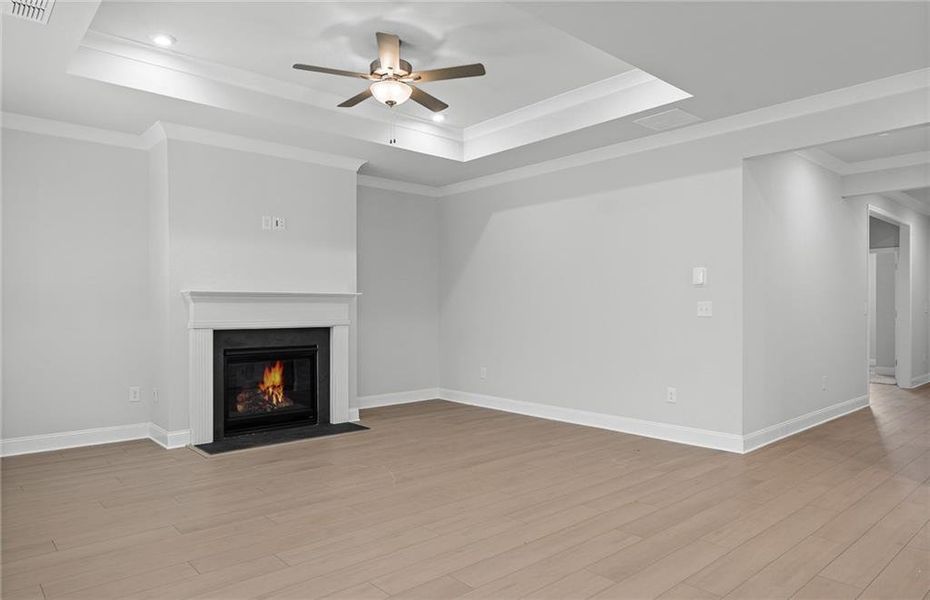 Spacious, unfurnished interior of a new home in Sun City Peachtree, Griffin (Image 7).