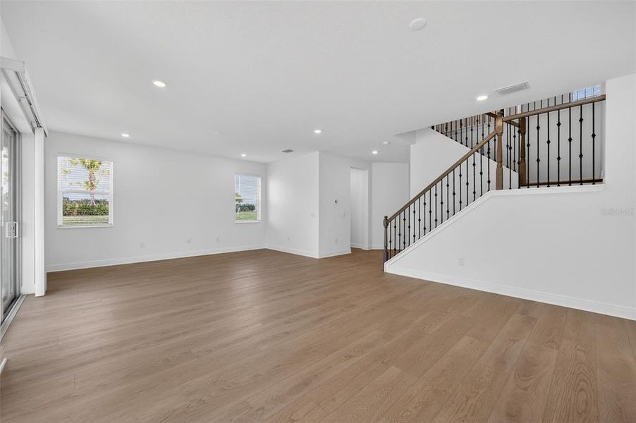 Spacious, unfurnished interior of a new home in Hawkstone, Sarasota (Image 45).