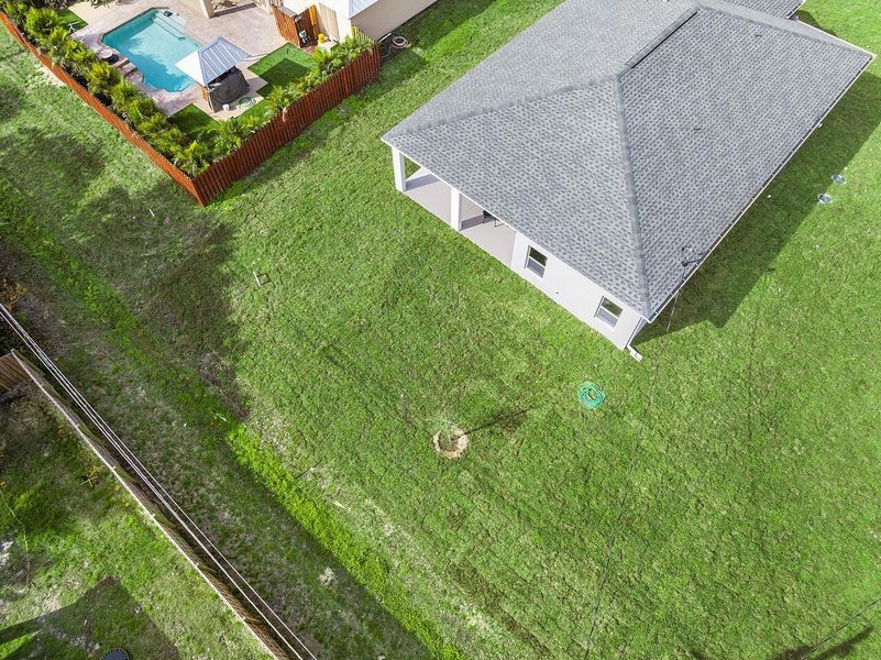 8636-100th-Ave-HigMedia-003-1280