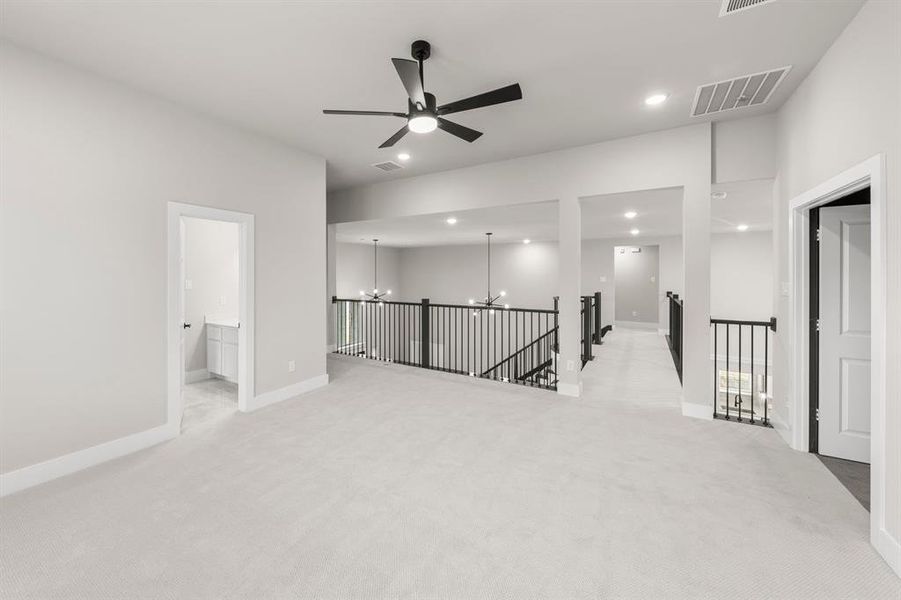Spacious, unfurnished interior of a new home in Cambridge Estates - Harwood, Prosper (Image 28).