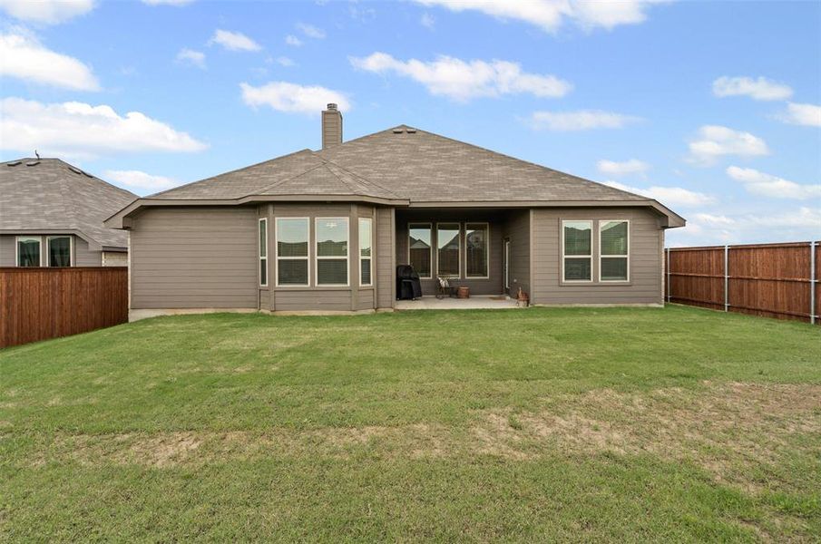 Exterior details and patio area of a home in , Godley (Image 4).