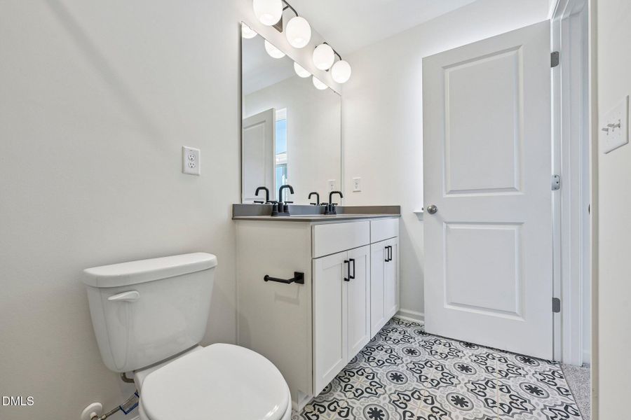 33-web-or-mls-Oakdale Dr-S2204-033 33-web-or-mls-Oakdale Dr-S2204-033