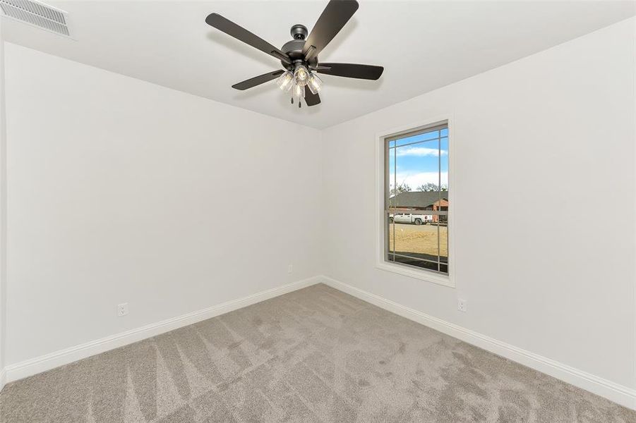 Spacious, unfurnished interior of a new home in , Mineral Wells (Image 17).