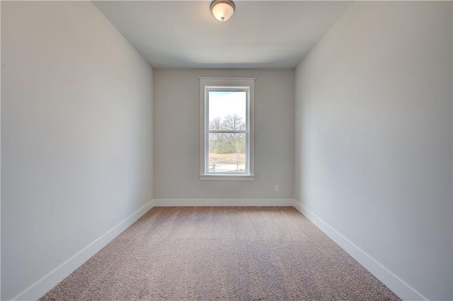 Spacious, unfurnished interior of a new home in Barrett Pointe, Kennesaw (Image 20).