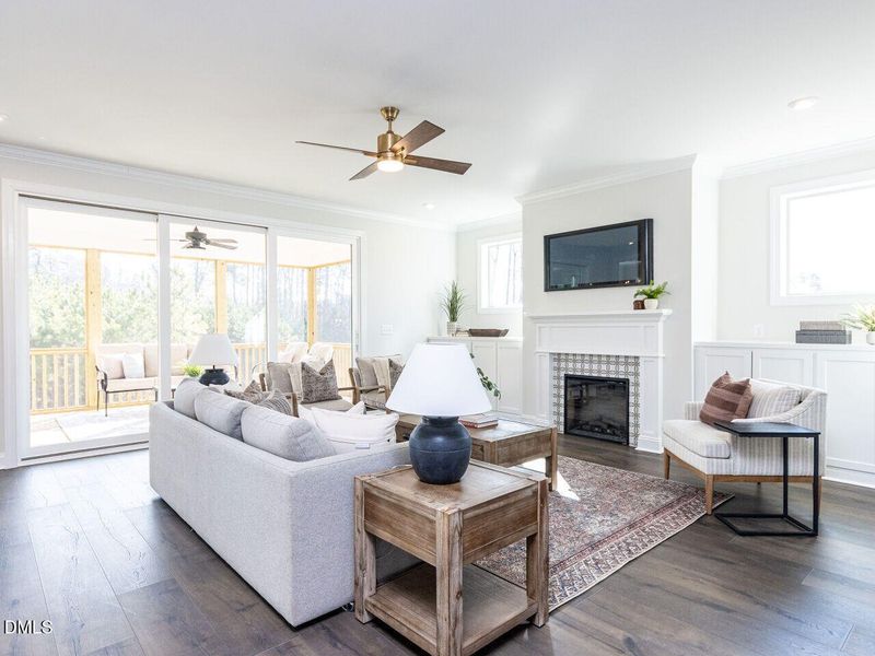 011-1280x960-living-room 011-1280x960-living-room