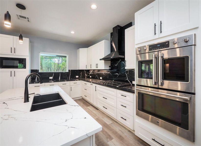 Furnished interior view inside a new home in , Leander (Image 13).