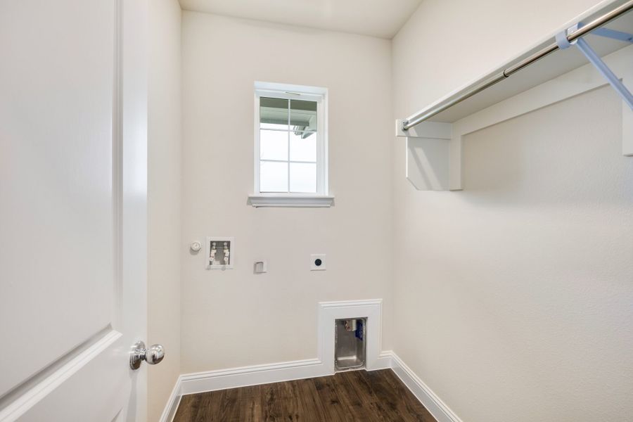 Spacious, unfurnished interior of a new home in Creekside, Royse City (Image 22). Spacious, unfurnished interior of a new home in Creekside, Royse City (Image 22).
