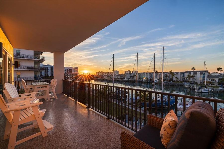 Condo located in Madeira Beach, FL showcasing its design and architecture (Image 2). Condo located in Madeira Beach, FL showcasing its design and architecture (Image 2).