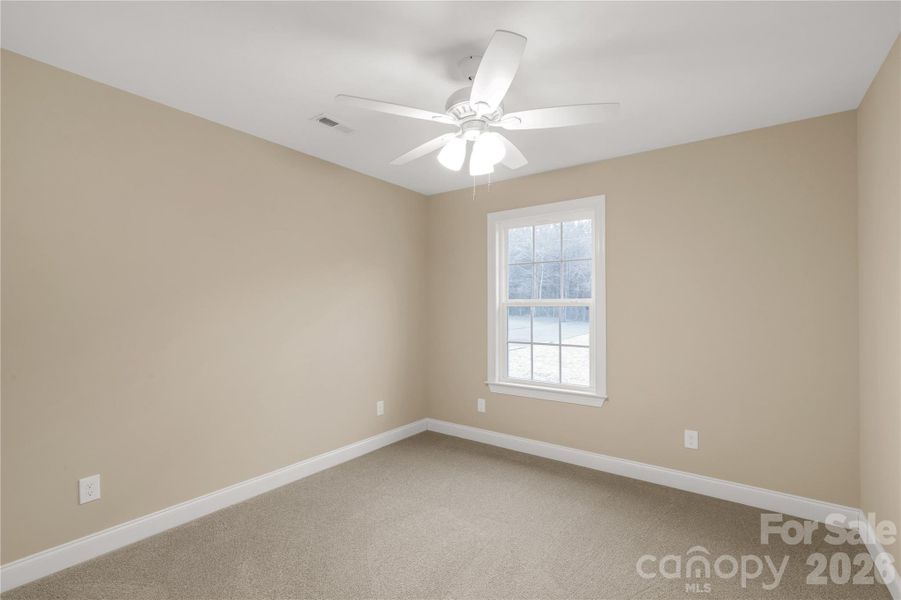 Spacious, unfurnished interior of a new home in , Kershaw (Image 20).