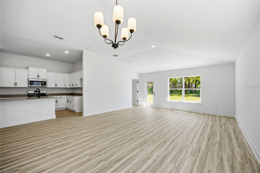 Spacious, unfurnished interior of a new home in Country Way South, Newberry (Image 13).