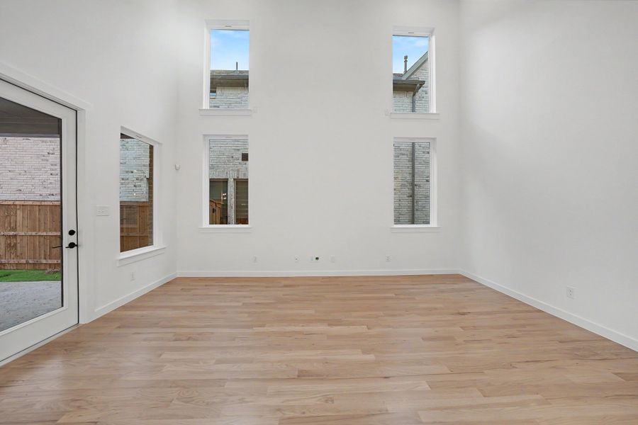 Spacious, unfurnished interior of a new home in Light Farms Brenham - 40' Lots, Celina (Image 15).
