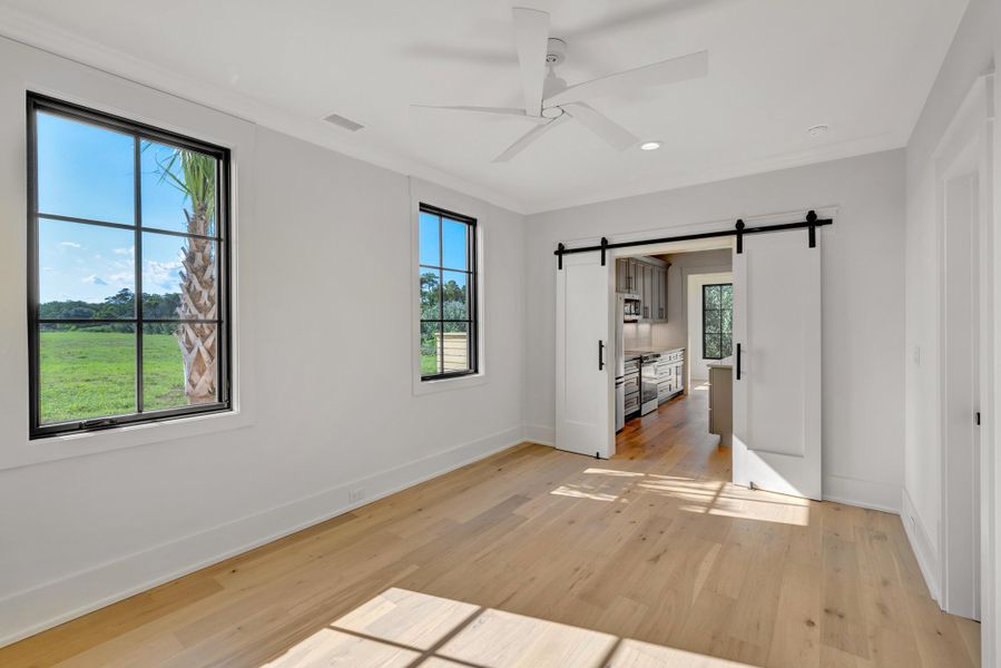 Spacious, unfurnished interior of a new home in , Georgetown (Image 76). Spacious, unfurnished interior of a new home in , Georgetown (Image 76).