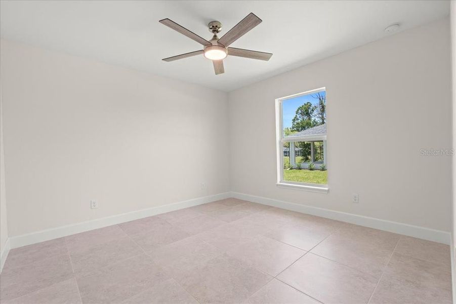 Spacious, unfurnished interior of a new home in , Englewood (Image 21).