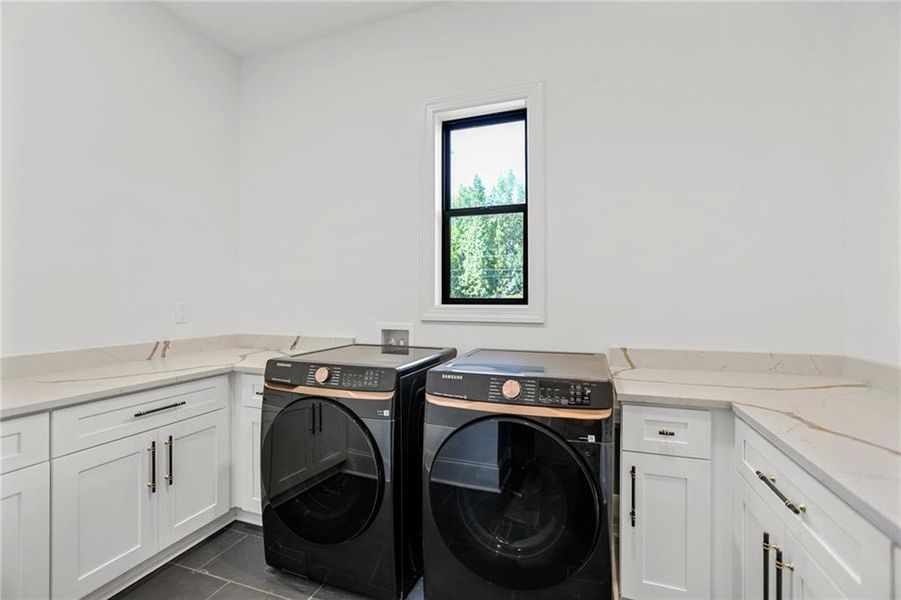 Furnished interior view inside a new home in , Chattahoochee Hills (Image 36).