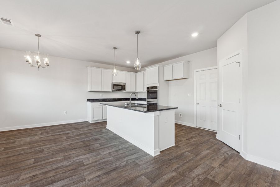 316 Bianca Way, McDonough, GA.  - Slide 3