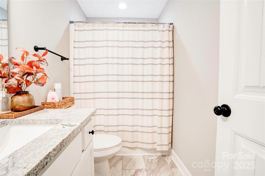 Image 31 of a home in .