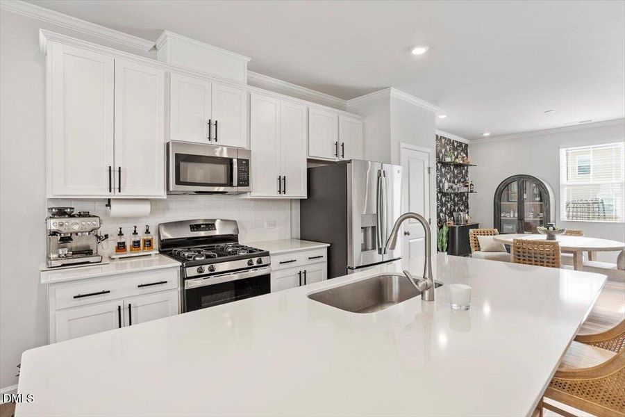 24-156 Sweet Lilac Wy [2889892]_24