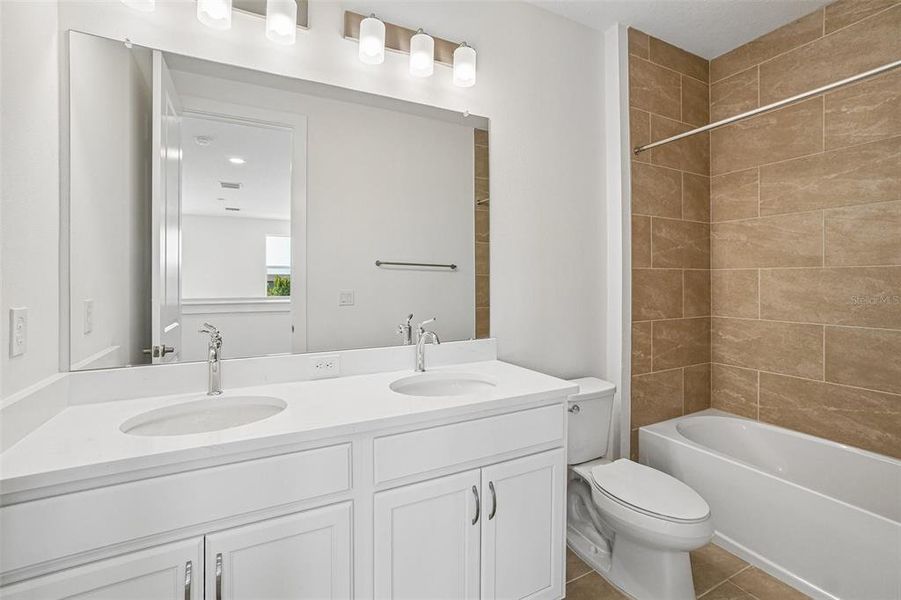 Furnished interior view inside a new home in Lagoon Residences at Epperson, Wesley Chapel (Image 8).