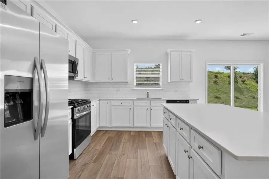 Furnished interior view inside a new home in Apalachee Hills, Bethlehem (Image 12).